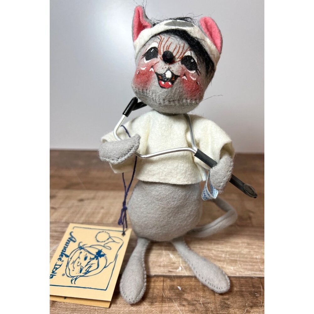 Annalee Nurse Mouse Doll 7" 2011 Collectible With Stethoscope 9662 Tags